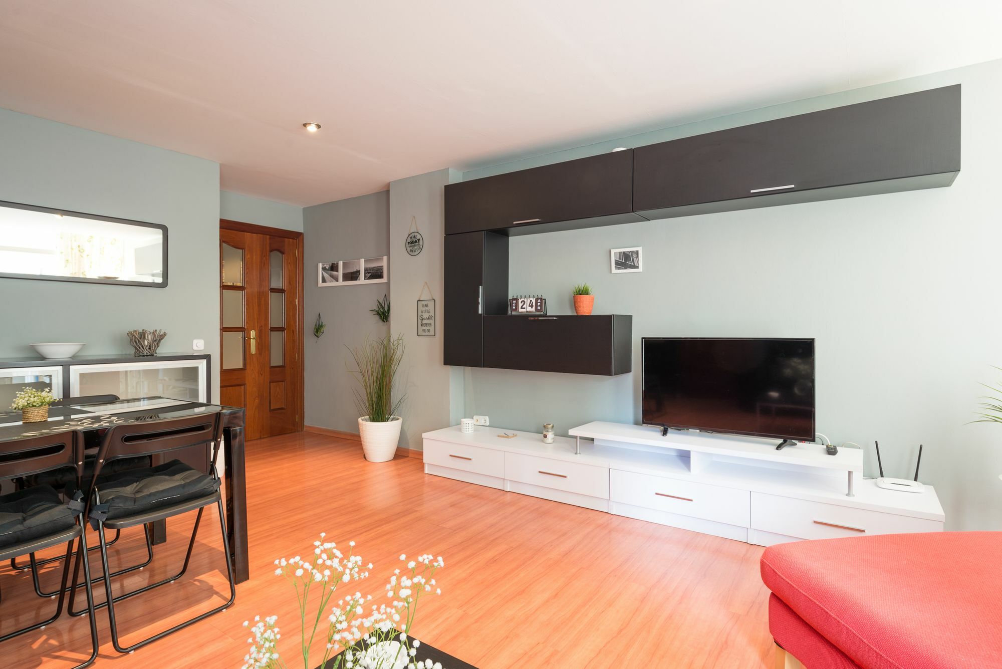 Quiet & Cozy San Fernando Apartment マラガ エクステリア 写真