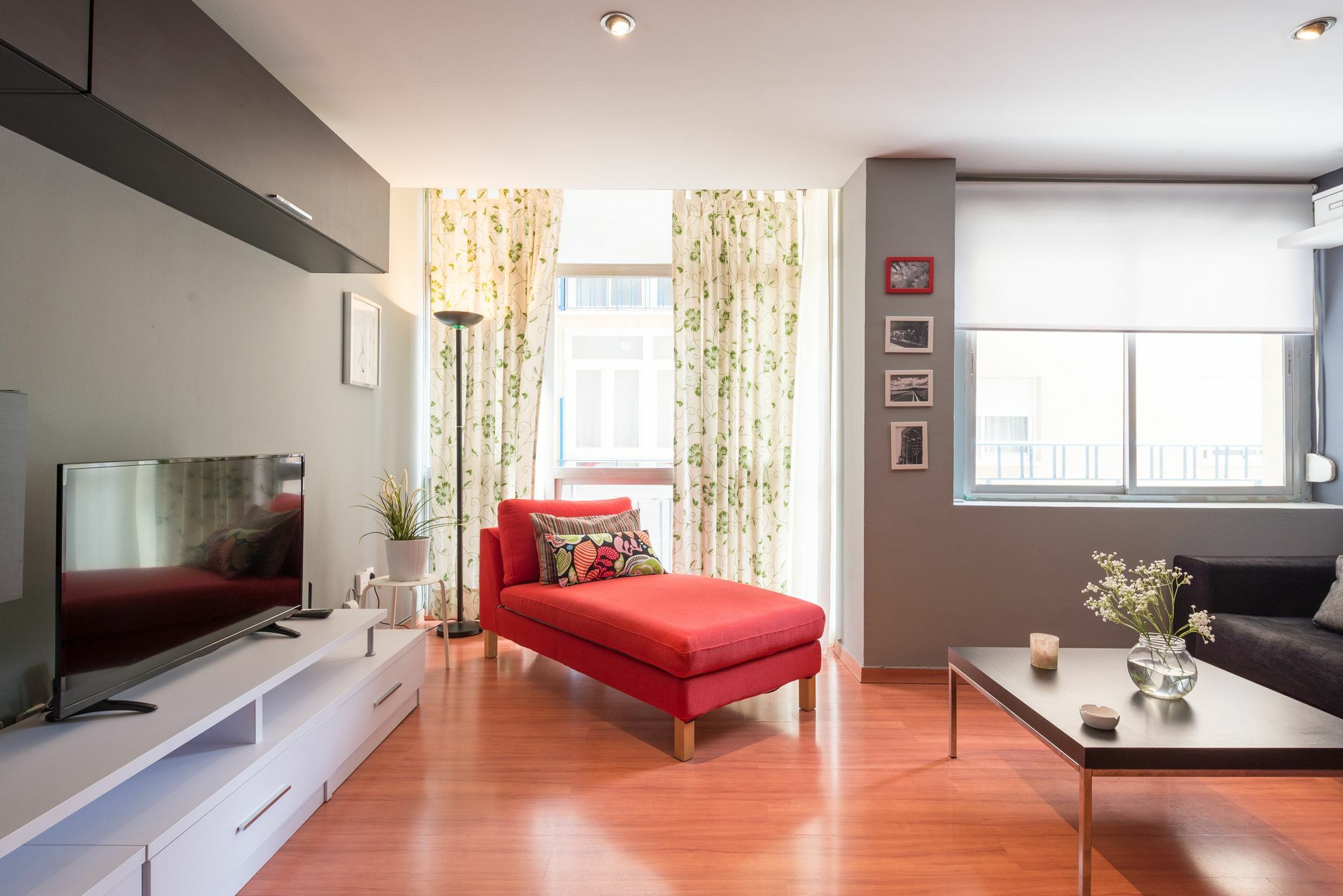 Quiet & Cozy San Fernando Apartment マラガ エクステリア 写真